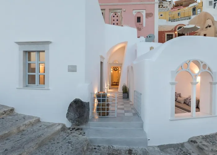 Namaste Suites By Oias Local Cavehouses